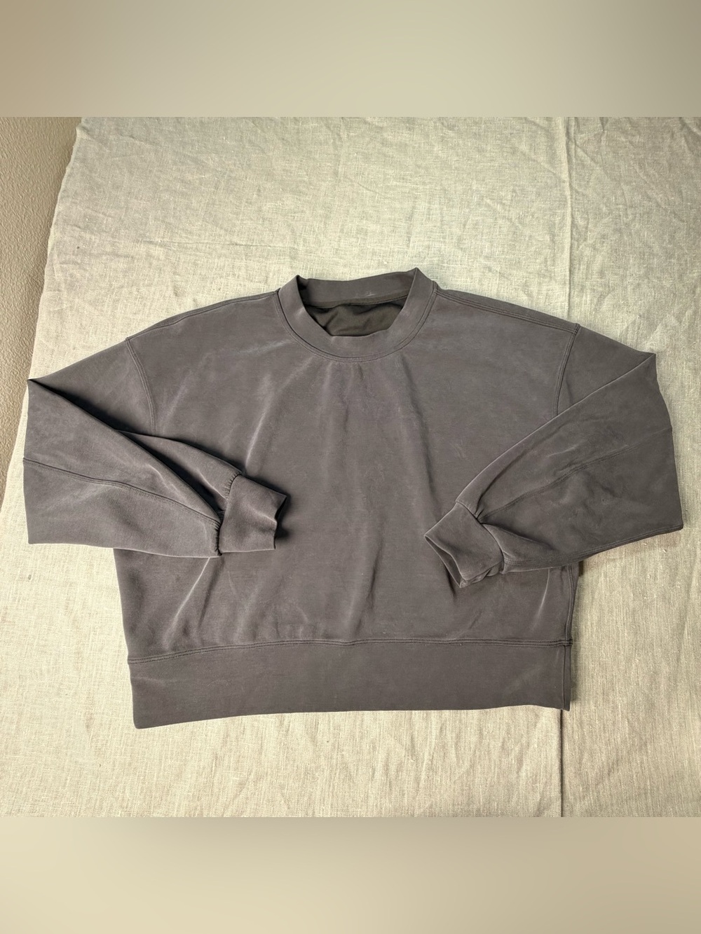 Lululemon AirWeight Pullover Sweatshirt Womens Size 6 Dark Charcoal Grey
